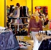 Магазины одежды и обуви в Новоселово